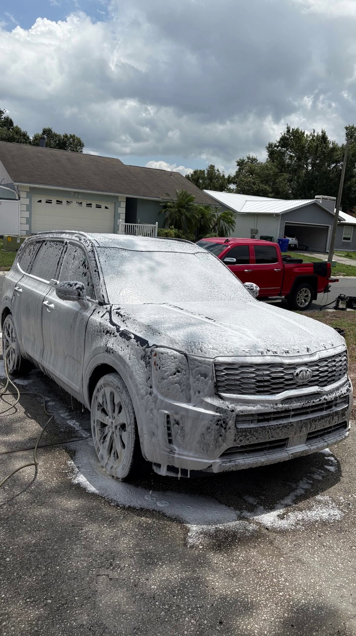Grey SUV Foam Driveway
